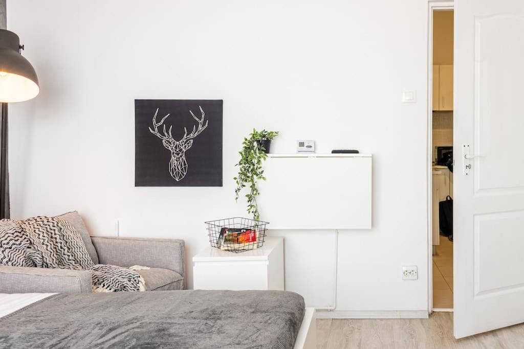 Cosy Nest M&n Apartment Bukarest